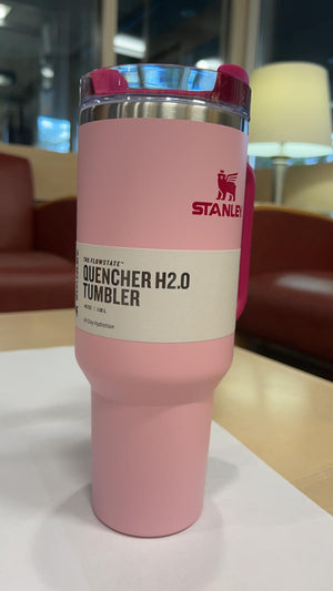 Stanley 40oz Flamingo Pink: Your Stylish Companion for Hydration On-the-Go!